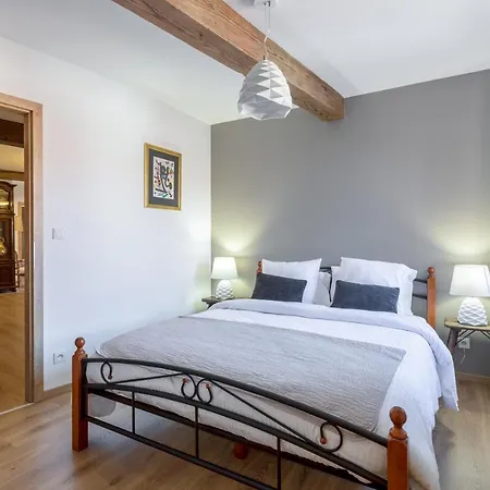 Le Rhenanus: Family-friendly In Quiet Center With Free Parking Apartment